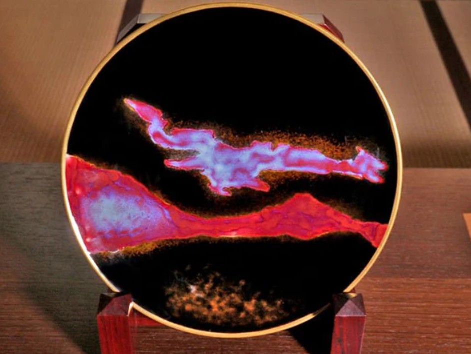 飾り絵皿（大）龍雲冨士